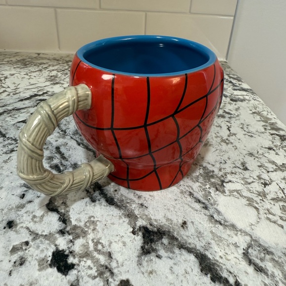 Spider-Man Mug - Picture 3 of 5